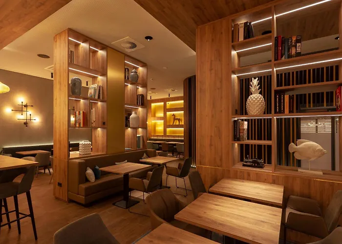 فندق Novotel Zentrum