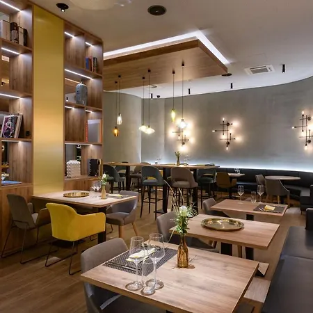 Novotel Zentrum 4* Ratyzbona