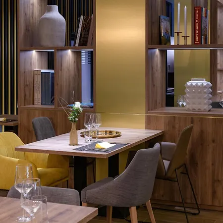 מלון Novotel Zentrum