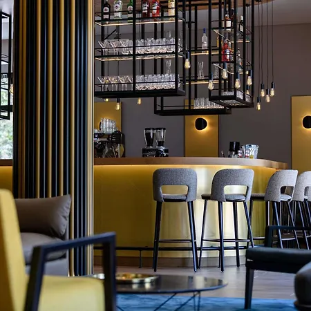 מלון Novotel Zentrum