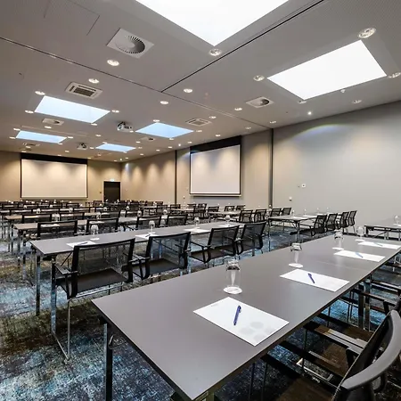 Novotel Zentrum Hotell 4*