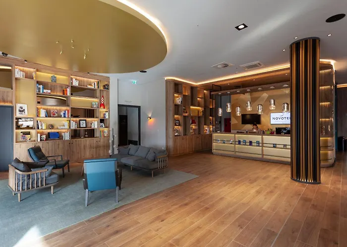 Hotell Novotel Zentrum 4*