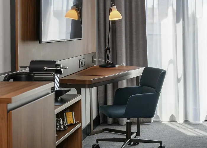 Novotel Zentrum מלון 4*