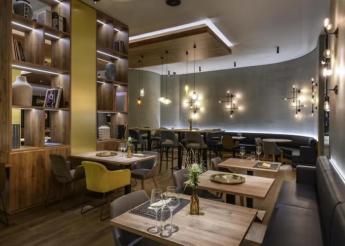 Novotel Zentrum מלון 4*